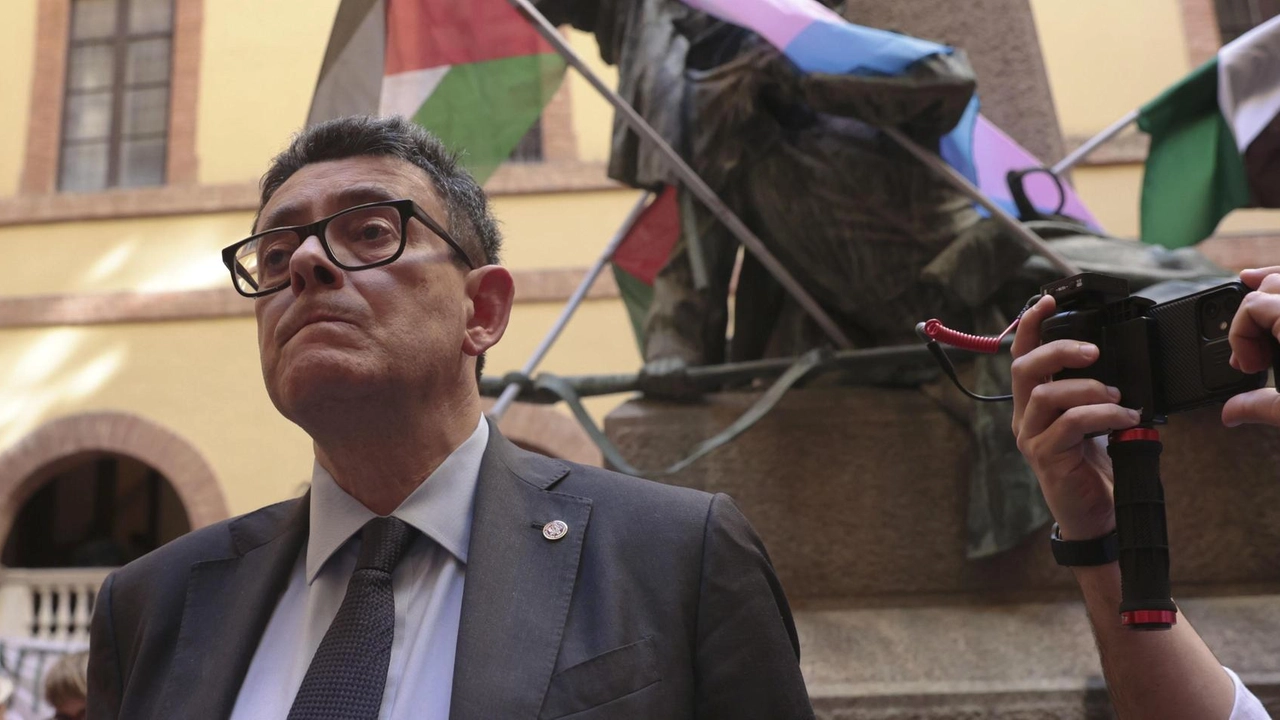 Il rettore dell’Università di Siena Roberto Di Pietra Il rettore dell’Università di Siena Roberto Di Pietra