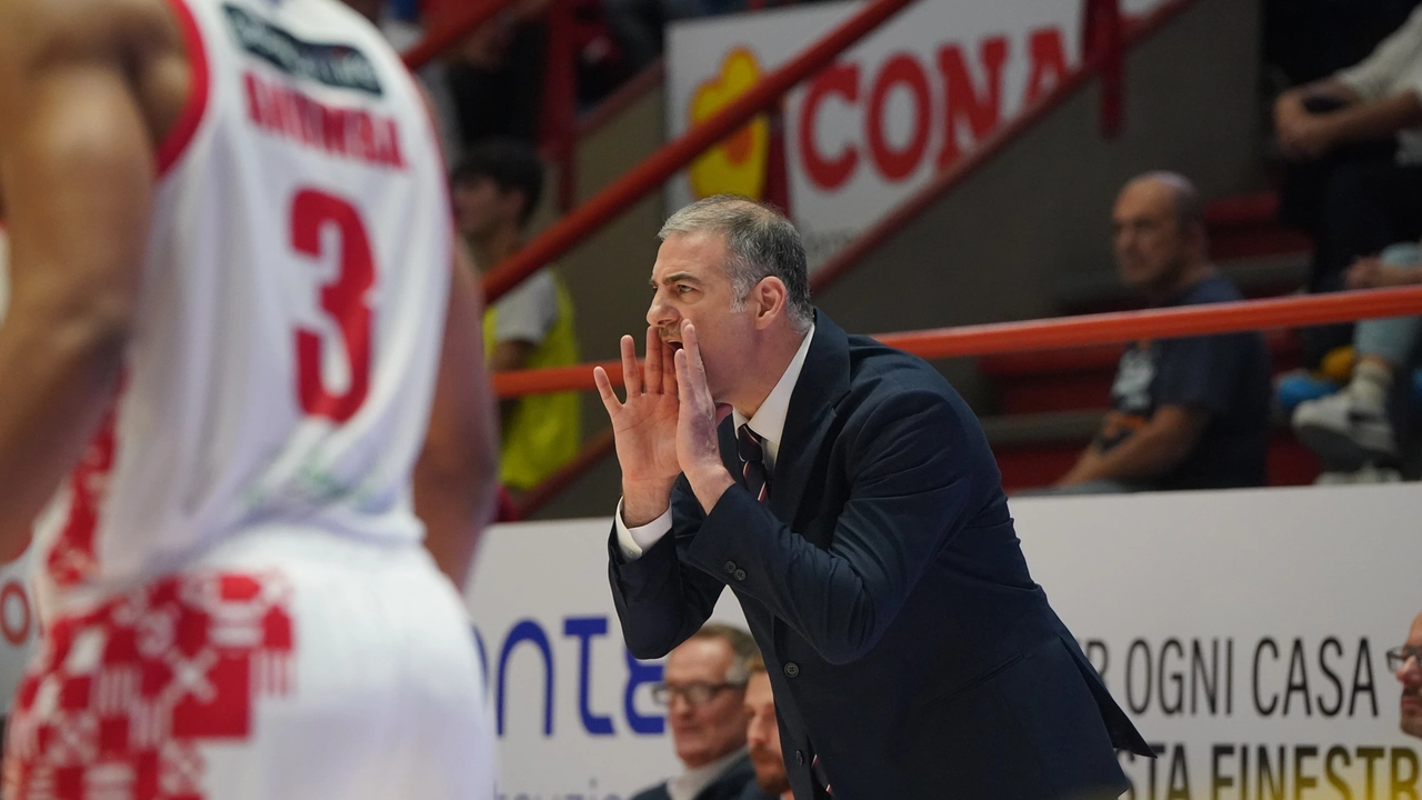 L'Estra Pistoia di Dante Calabria strappa due punti importanti a Cremona (Foto Luca Castellani/Fotocastellani) L'Estra Pistoia di Dante Calabria strappa due punti importanti a Cremona (Foto Luca Castellani/Fotocastellani)