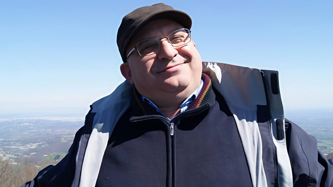 Padre Emanuele parroco della Madonna del Rivaio di Castiglion Fiorentino dal settembre del 2015 Padre Emanuele parroco della Madonna del Rivaio di Castiglion Fiorentino dal settembre del 2015