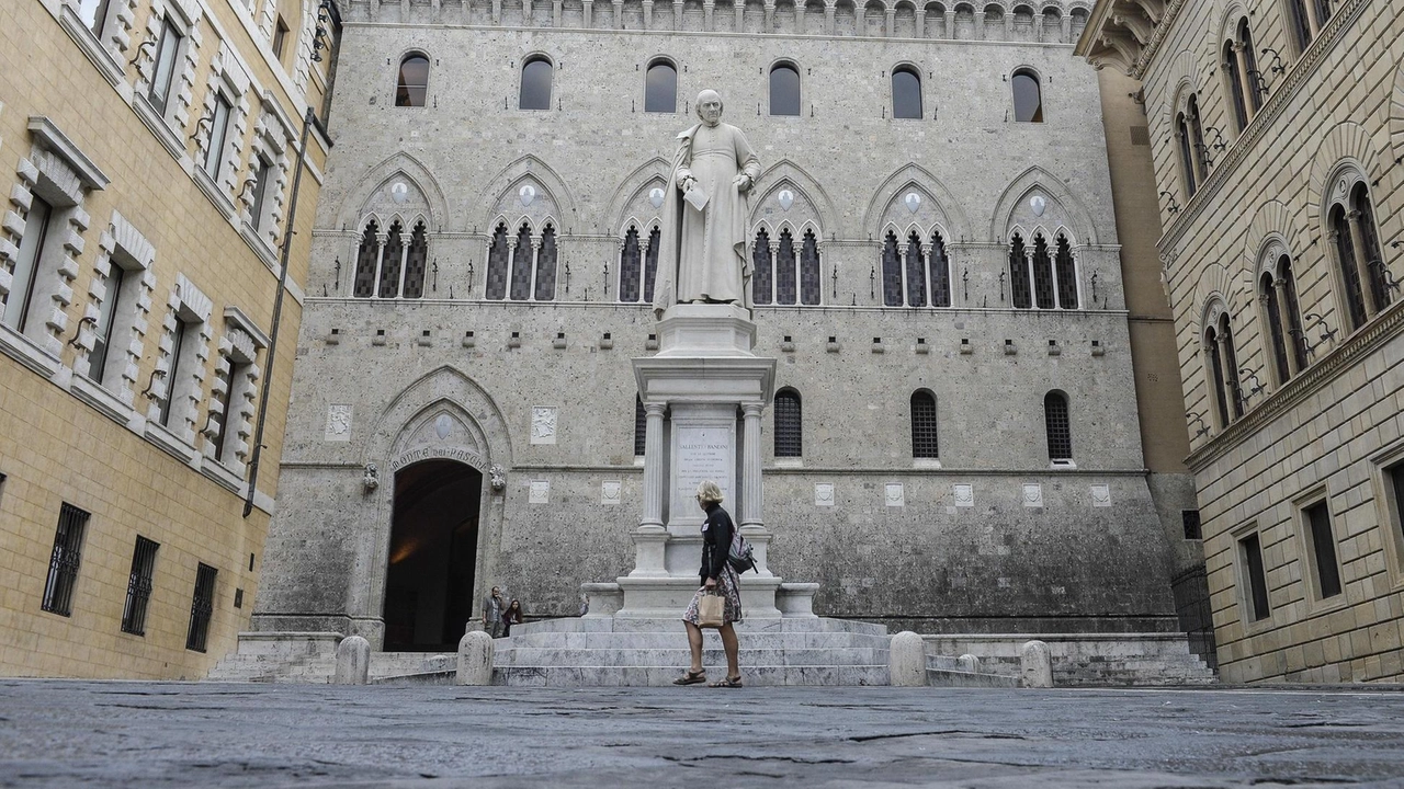 In Toscana il Monte ha 286 sportelli contro i 4 di Piazzetta Cuccia "Non c’è rischio di sovrapposizioni, ma ora nuove assunzioni" . In Toscana il Monte ha 286 sportelli contro i 4 di Piazzetta Cuccia "Non c’è rischio di sovrapposizioni, ma ora nuove assunzioni" .