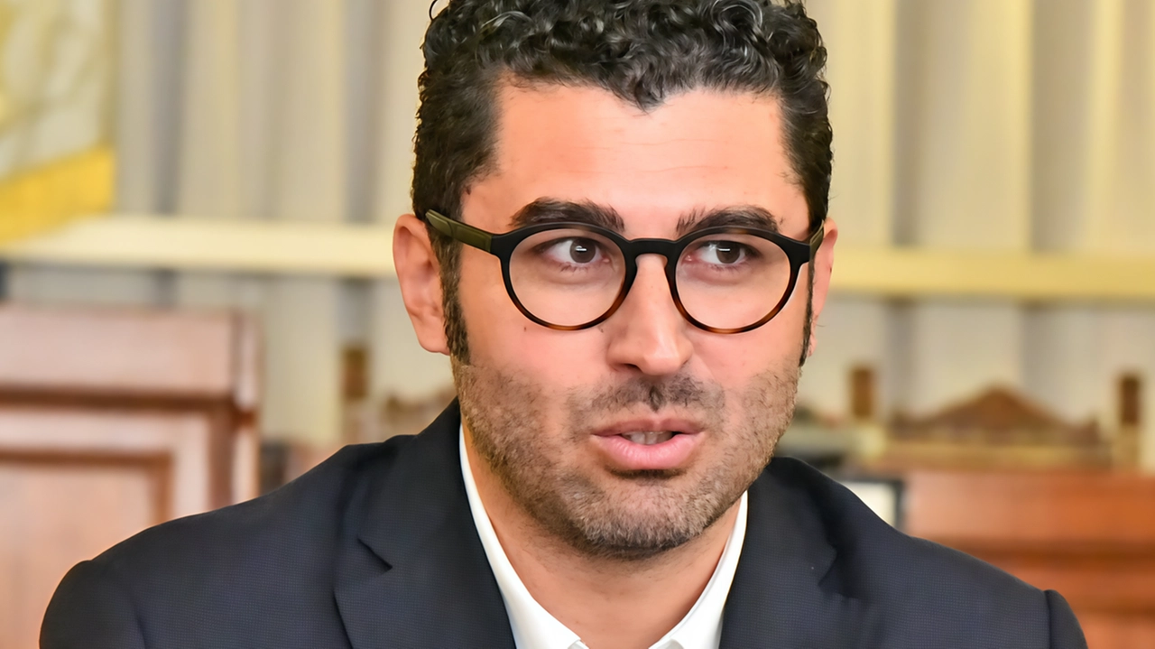 FOLLONICA La Giunta Buoncristiani ha approvato un atto di indirizzo dando mandato alla conferenza dei dirigenti del Comune di Follonica di... FOLLONICA La Giunta Buoncristiani ha approvato un atto di indirizzo dando mandato alla conferenza dei dirigenti del Comune di Follonica di...