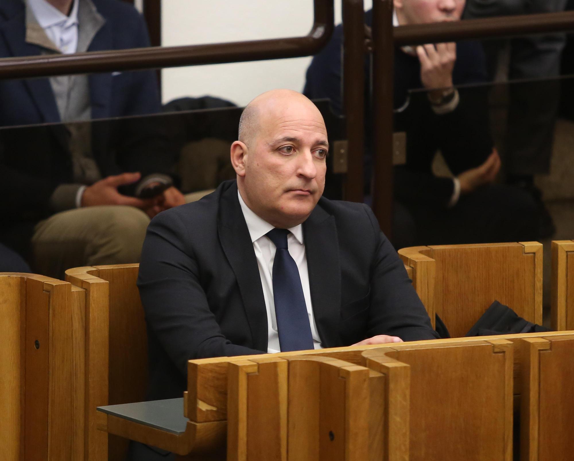 Sanità sempre nel ’mirino’: "Elisoccorso e liste d’attesa. Ancora passi indietro"