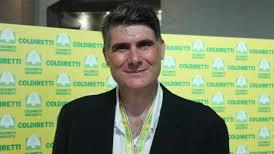 Simone Castelli, presidente provinciale di Coldiretti, si schiera al fianco di agricoltori, cittadini e Amministrazioni che si oppongono al parco eolico Simone Castelli, presidente provinciale di Coldiretti, si schiera al fianco di agricoltori, cittadini e Amministrazioni che si oppongono al parco eolico