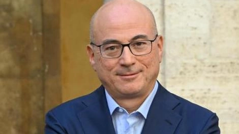 Una serata tra memoria politica e riflessioni sull’economia contemporanea. È quanto offre l’appuntamento di questa sera al Giardino del Torrione,... Una serata tra memoria politica e riflessioni sull’economia contemporanea. È quanto offre l’appuntamento di questa sera al Giardino del Torrione,...