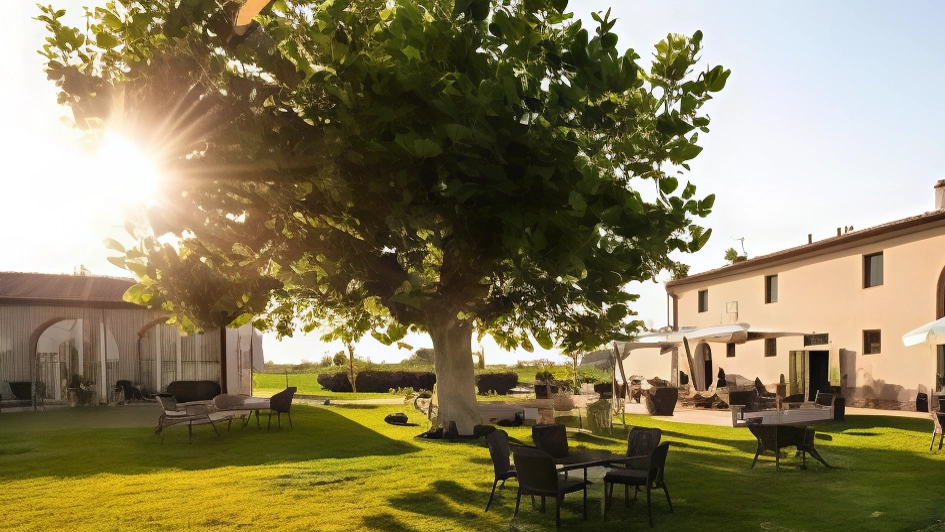 Alla prima edizione dell’evento organizzato dalla Locanda Sant’Agata presenti i produttori delle Aziende Consigliate del Parco Alla prima edizione dell’evento organizzato dalla Locanda Sant’Agata presenti i produttori delle Aziende Consigliate del Parco