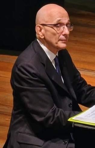 https://www.lanazione.it/image-service/view/acePublic/alias/contentid/MjYxNWJkMGItZmE4ZS00/0/quando-limmaginazione-e-musica-a-levanto-serata-dedicata-al-cinema-con-lo-spettacolo-di-luigi-giachino.jpeg?f=1.90:1&h=630
