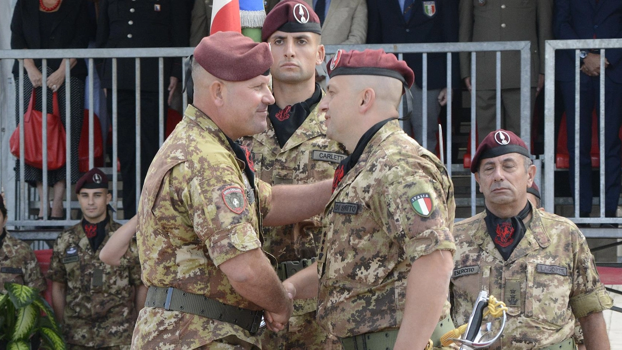 Passaggio di consegne tra i comandanti Forlani e Di Spirito Passaggio di consegne tra i comandanti Forlani e Di Spirito