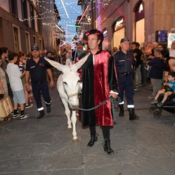 Volo del ciuco 2025, omaggio a D’Aversa: “Ma è l’edizione dedicata alla pace con San Miniato”