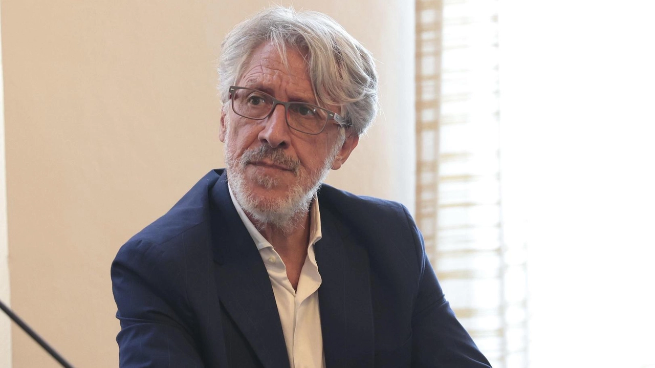 Enrico Tucci, assessore alla mobilità, Municipale, partecipate, personale Enrico Tucci, assessore alla mobilità, Municipale, partecipate, personale