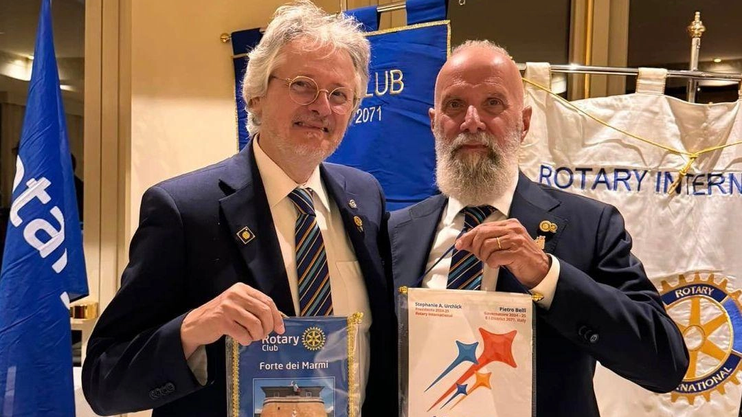 Pietro Belli, neo governatore del distretto 2071 del Rotary Club assieme al presidente di Forte dei Marmi Umberto Quiriconi Pietro Belli, neo governatore del distretto 2071 del Rotary Club assieme al presidente di Forte dei Marmi Umberto Quiriconi