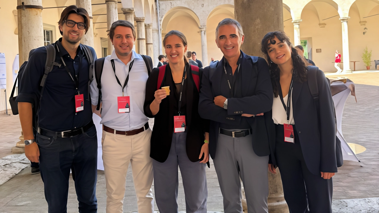 Il gruppo di lavoro coordinatore dal professor Domenico Prattichizzo dell’Università degli studi, alla presentazione a Perugia del progetto innovativo sull’arto robotico