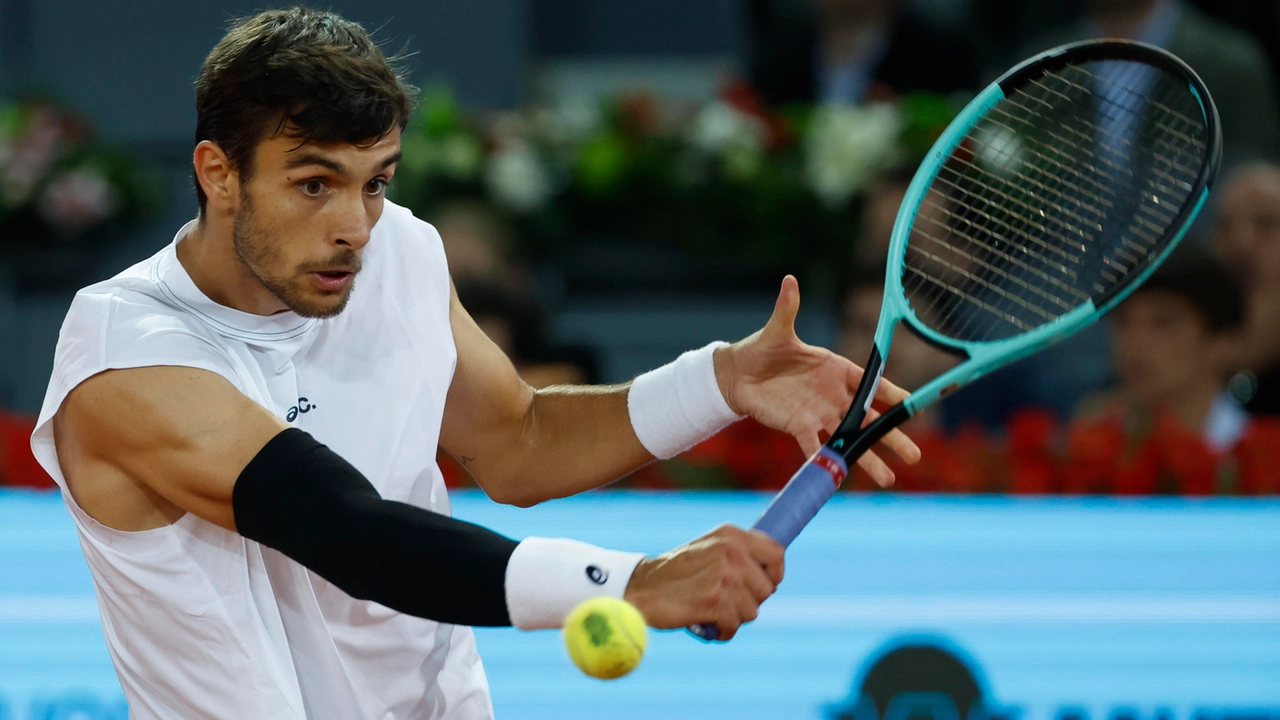 Atp di Madrid 2025, Musetti-Draper: orario e dove vedere la semifinale