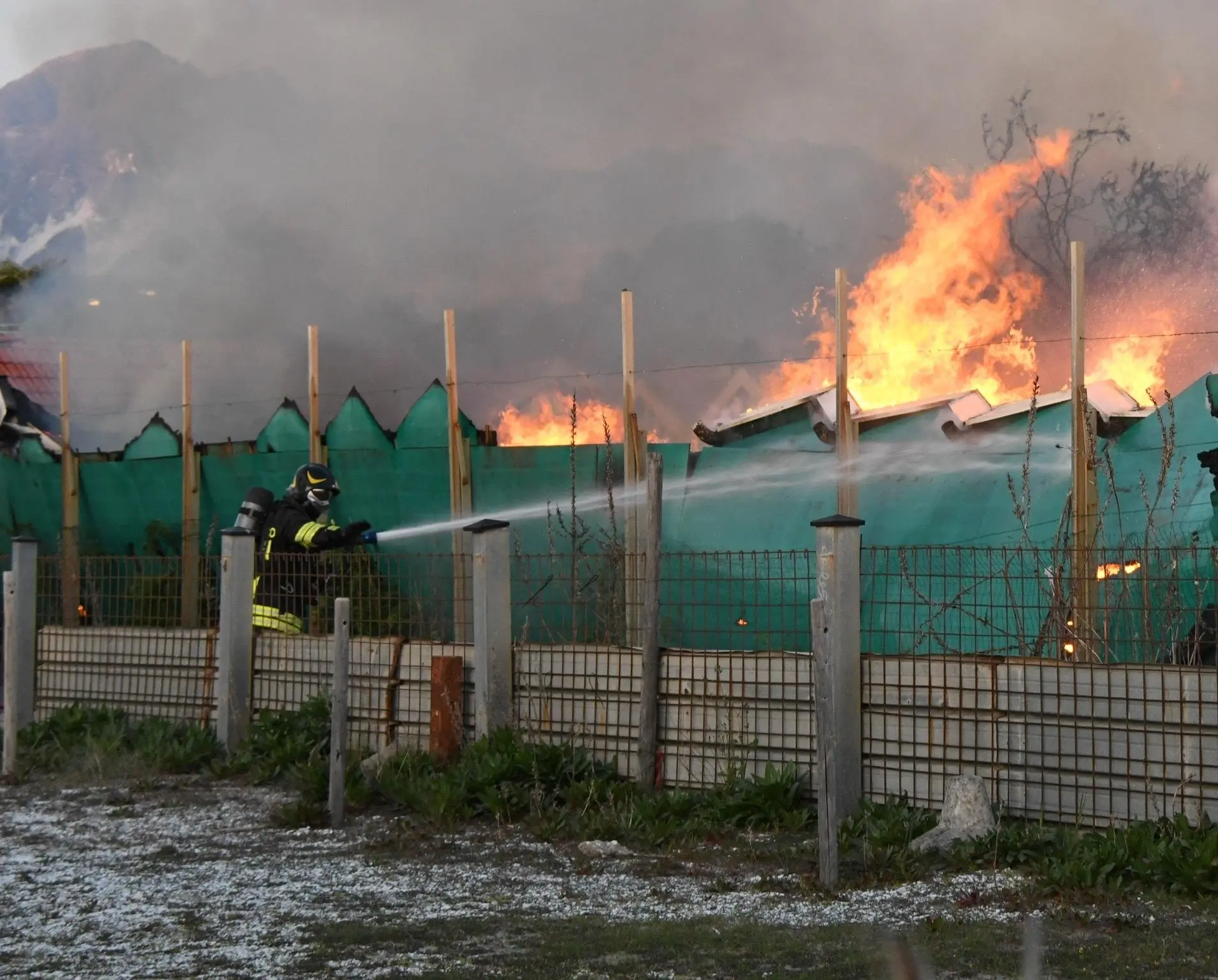 Bagno Marino: il Comune impone la demolizione dei manufatti