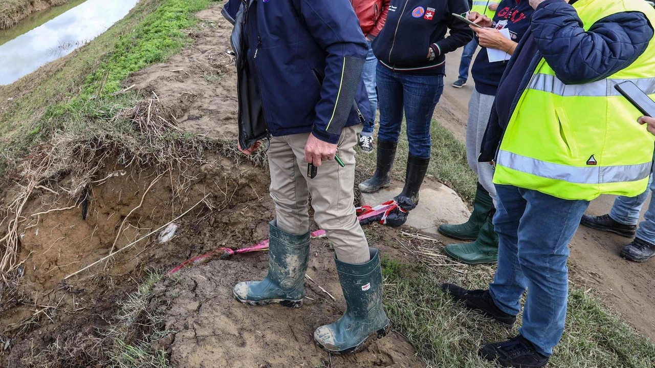 Un sopralluogo svolto a Stabbia dopo l’alluvione dello scorso novembre che mise in ginocchio la frazione Un sopralluogo svolto a Stabbia dopo l’alluvione dello scorso novembre che mise in ginocchio la frazione