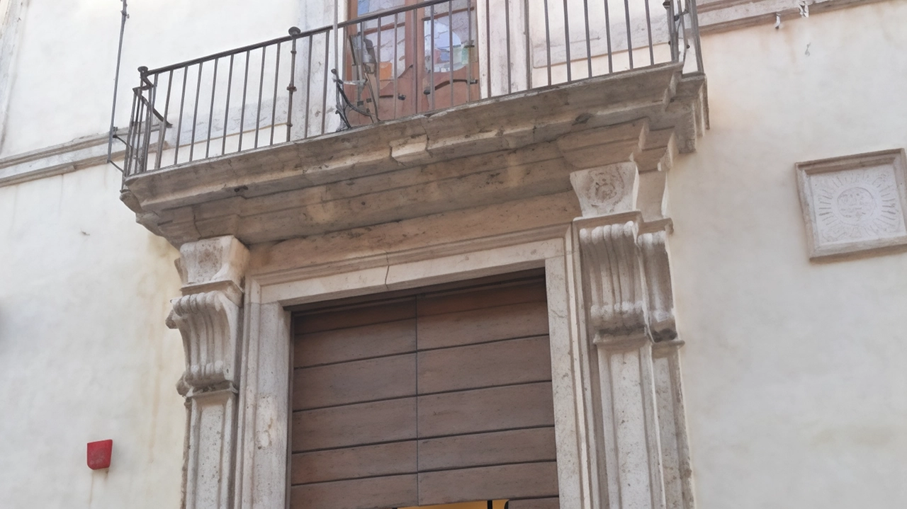 A Assisi, la summer school dell'Università di Perugia esplora il cibo come arte e strumento di dialogo interculturale e interreligioso. Il corso interdisciplinare culminerà in un convegno internazionale sull'etica alimentare. A Assisi, la summer school dell'Università di Perugia esplora il cibo come arte e strumento di dialogo interculturale e interreligioso. Il corso interdisciplinare culminerà in un convegno internazionale sull'etica alimentare.
