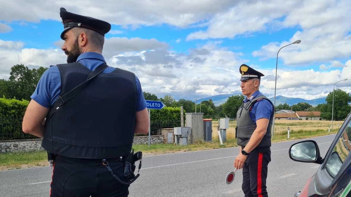 E’ stato ancora una volta il provvidenziale intervento dei Carabinieri a interrompere le violenze in famiglia E’ stato ancora una volta il provvidenziale intervento dei Carabinieri a interrompere le violenze in famiglia