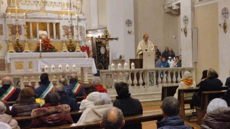 Dopo Siena, Chiusi e Pienza, ieri (nella foto) il cardinale Augusto Paolo Lojudice ha aperto l’Anno santo nella concattedrale del... Dopo Siena, Chiusi e Pienza, ieri (nella foto) il cardinale Augusto Paolo Lojudice ha aperto l’Anno santo nella concattedrale del...
