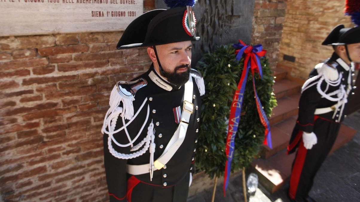 La commemorazione ieri alla Lizza, sotto la chiesa di Sant’Andrea, dove 35 anni si verificò l’efferato eccidio La commemorazione ieri alla Lizza, sotto la chiesa di Sant’Andrea, dove 35 anni si verificò l’efferato eccidio