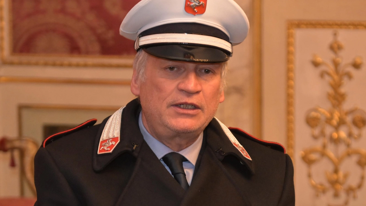 Il comandante della polizia municipale, Bruno Bertilacchi (foto Alcide) Il comandante della polizia municipale, Bruno Bertilacchi (foto Alcide)