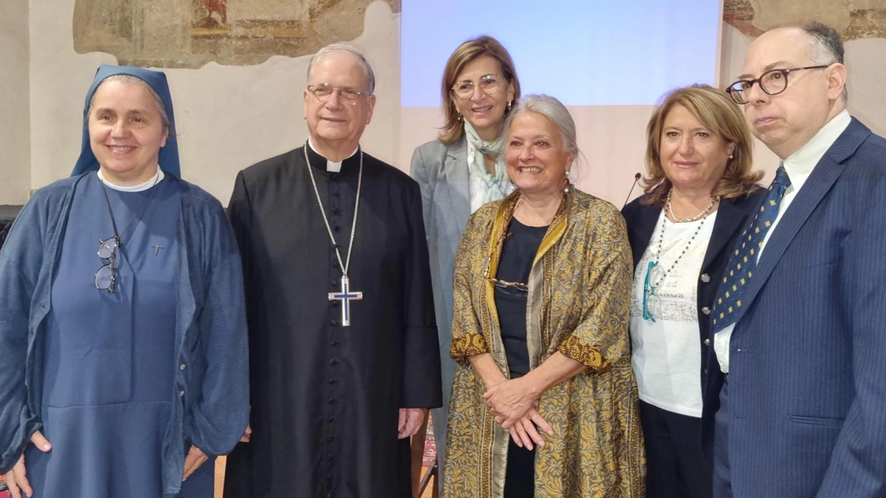 L’incontro durante la giornata di formazione sul tema della tutela dei minori "Il mio impegno affinché i ragazzi vulnerabili possano sentirsi sicuri" . L’incontro durante la giornata di formazione sul tema della tutela dei minori "Il mio impegno affinché i ragazzi vulnerabili possano sentirsi sicuri" .