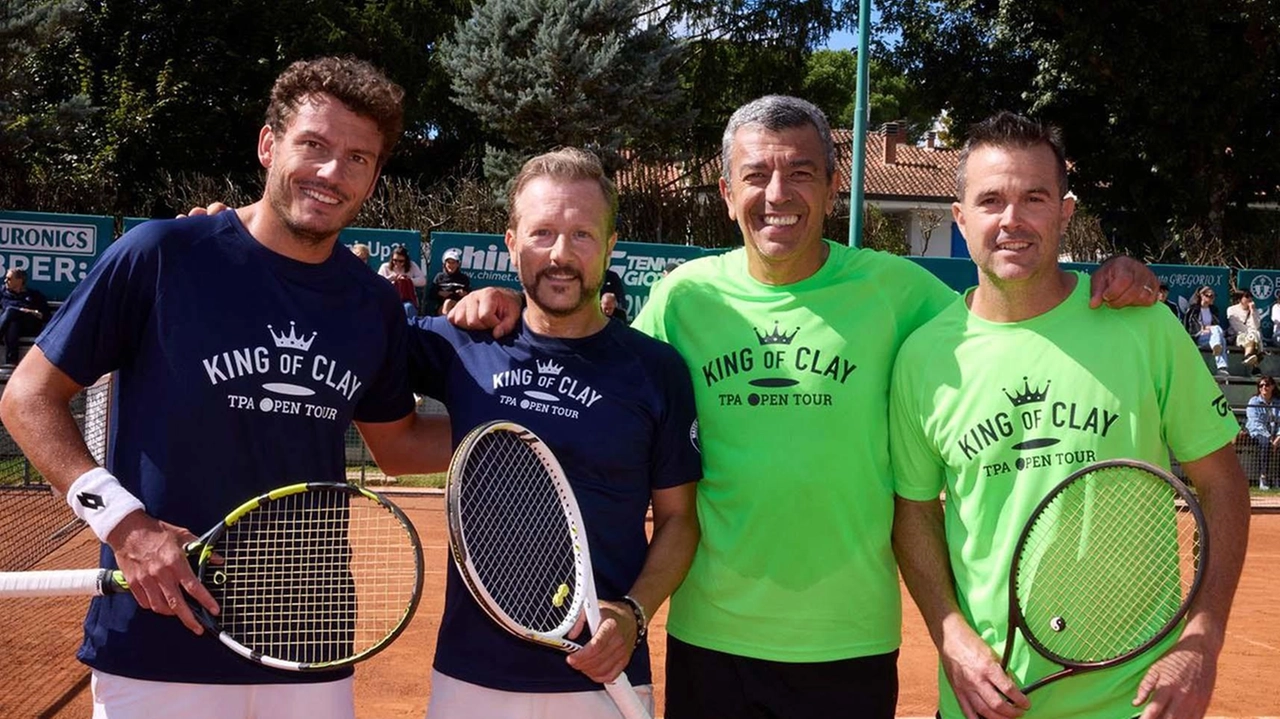 Da sinistra Alessandro Giannessi, Andrea Papponi, Luca Benvenuti e Daniele Bracciali