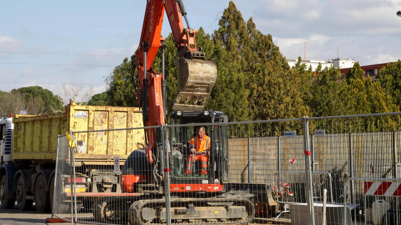 Il cantiere di via delle Bagnese, che costituiva un notevole intralcio alla viabilità, è stato concluso con un giorno di anticipo sul cronoprogramma Il cantiere di via delle Bagnese, che costituiva un notevole intralcio alla viabilità, è stato concluso con un giorno di anticipo sul cronoprogramma