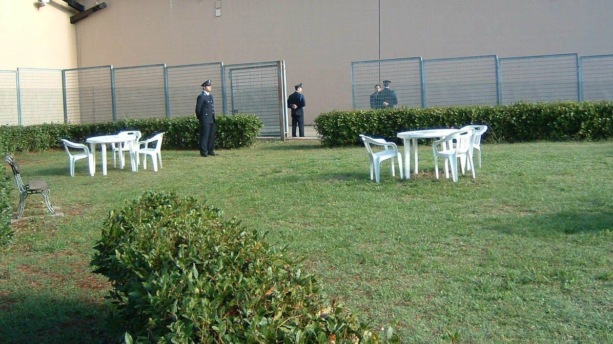 Il carcere di Ranza a San Gimignano è stato il teatro di una partita di calcio molto speciale con in campo i detenuti Il carcere di Ranza a San Gimignano è stato il teatro di una partita di calcio molto speciale con in campo i detenuti