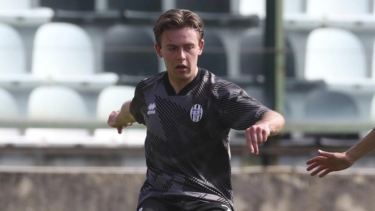 Sarebbe stato davvero difficile pronosticare una separazione della Robur da Gabriele Di Paola (nella foto). Il giovane bianconero (è un...