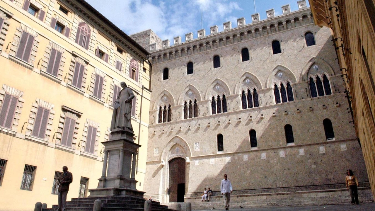 La nuva puntata giudiziaria che riguarda gli ex vertici di Banca Mps, ha indotto alla replica di Rocca Salimbeni per chiarire che questi passaggi non hanno alcuna influenza sull’attuale situazione dell’istituto di credito, impegnato nella sfida dell’Offerta pubblica di scambio con Mediobanca