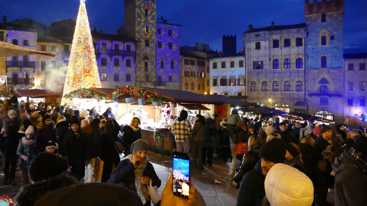 Pienone natalizio ad Arezzo (foto Cristini)