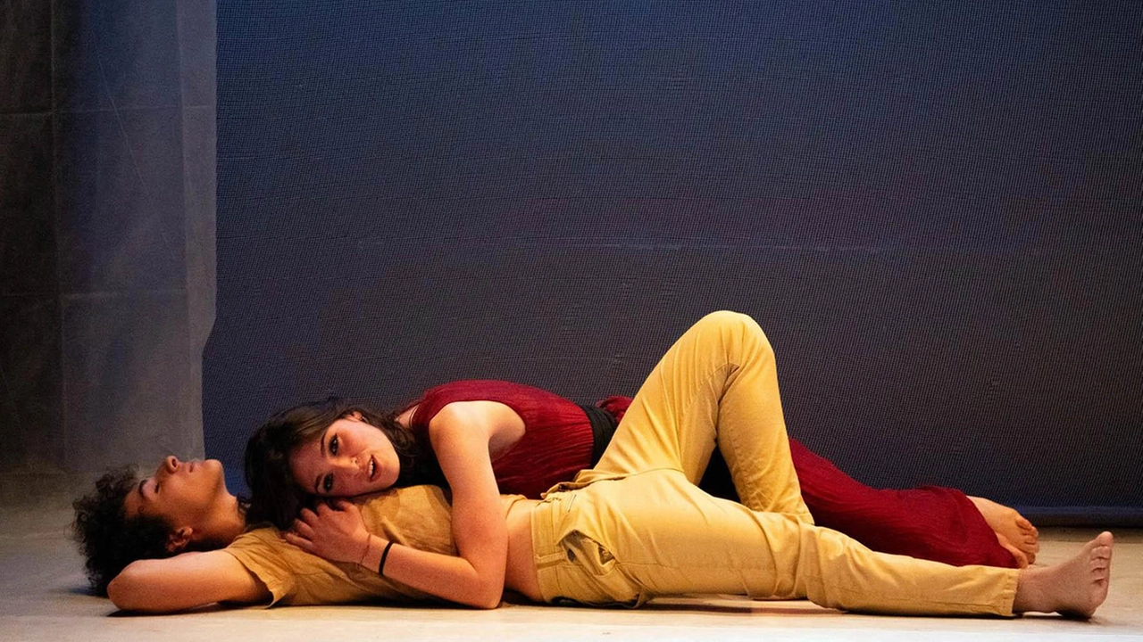 Un calendario con ventuno spettacoli targati Libera Accademia del Teatro. La conclusione dei corsi della storica scuola cittadina sarà scandita... Un calendario con ventuno spettacoli targati Libera Accademia del Teatro. La conclusione dei corsi della storica scuola cittadina sarà scandita...