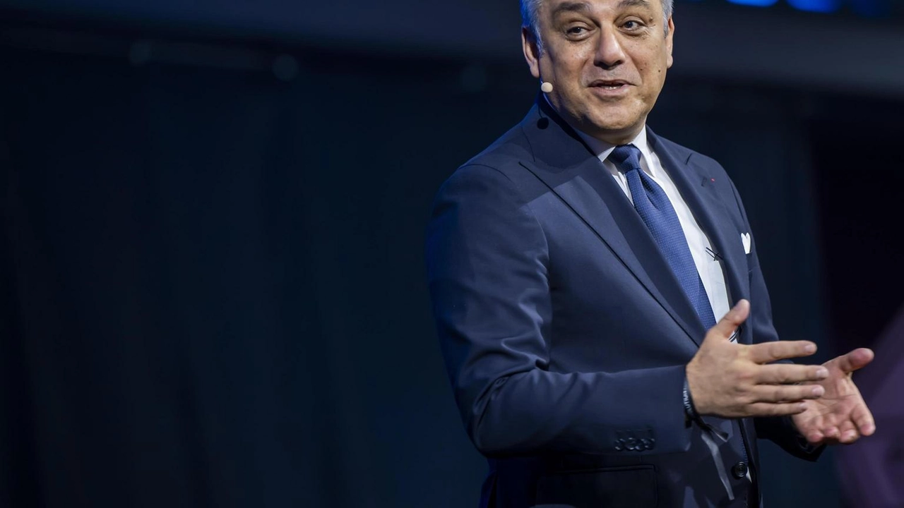 De Meo lascia la casa automobilistica, verso colosso del lusso De Meo lascia la casa automobilistica, verso colosso del lusso