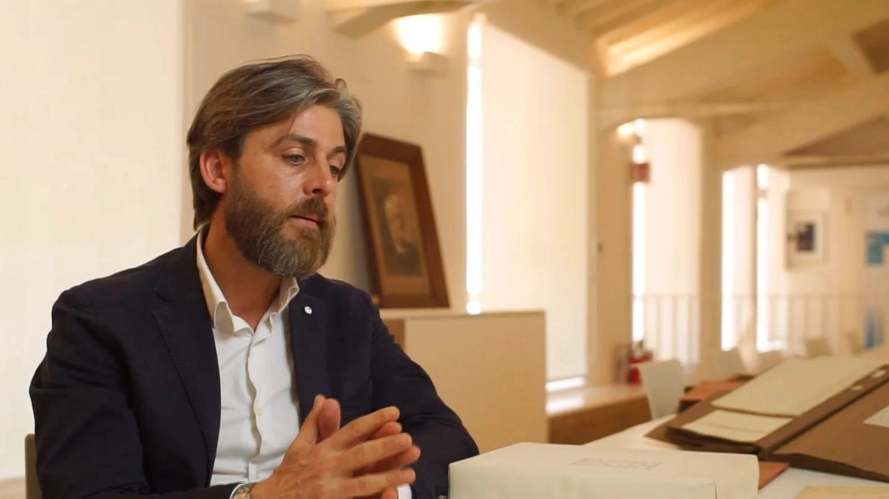 Il direttore del Museo della Carta Massimiliano Bini Il direttore del Museo della Carta Massimiliano Bini