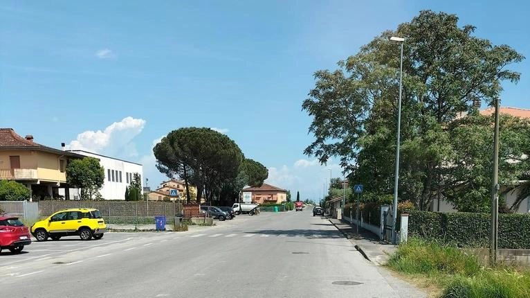 Tramontata l’operazione Fendi, la Giunta lavora per un’alternativa. Indiscrezioni portano a Chanel. Il protocollo d’intesa è il primo passo. Porterebbe a realizzare un immobile, un parcheggio e un’area verde. Tramontata l’operazione Fendi, la Giunta lavora per un’alternativa. Indiscrezioni portano a Chanel. Il protocollo d’intesa è il primo passo. Porterebbe a realizzare un immobile, un parcheggio e un’area verde.
