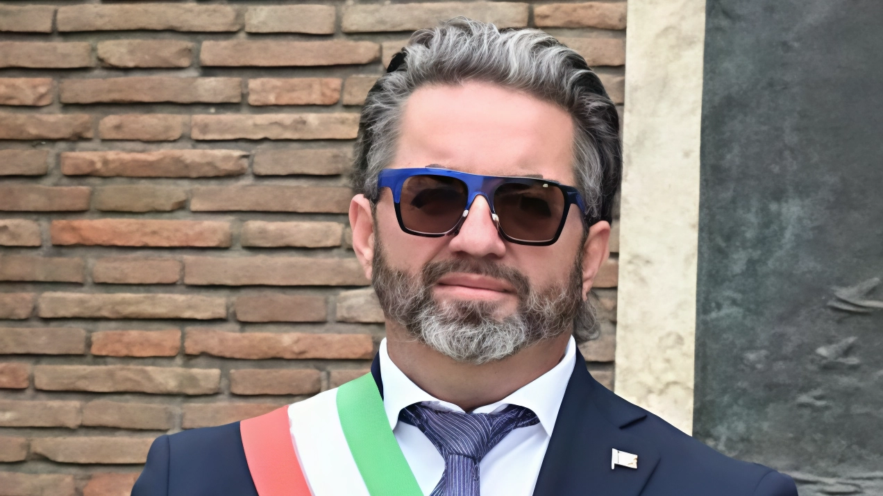 Ad Albinia l’apertura del cantiere in via Padre Ugo Martino impone alcune modifiche. Divieto di transito e di parcheggio permanente, orario contingentato per lo scarico merci . Ad Albinia l’apertura del cantiere in via Padre Ugo Martino impone alcune modifiche. Divieto di transito e di parcheggio permanente, orario contingentato per lo scarico merci .