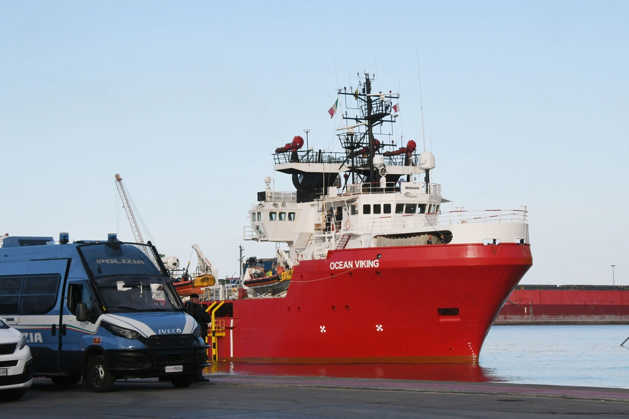 121212570494_DELIA_MIGRANTI_OCEAN_VIKING-91007070