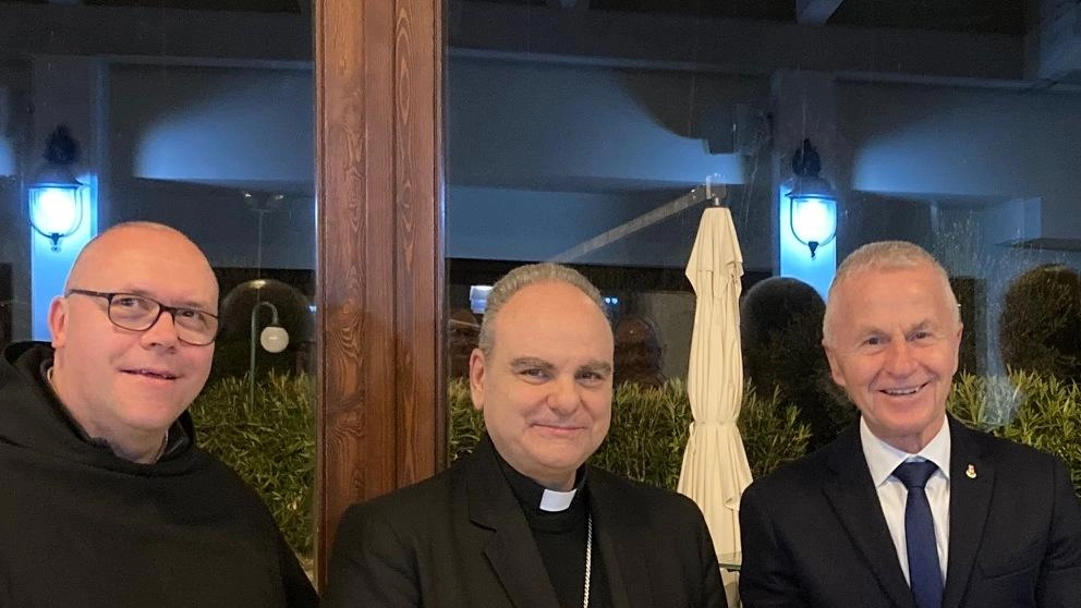 La delegazione abuzzese ad Assisi La delegazione abuzzese ad Assisi