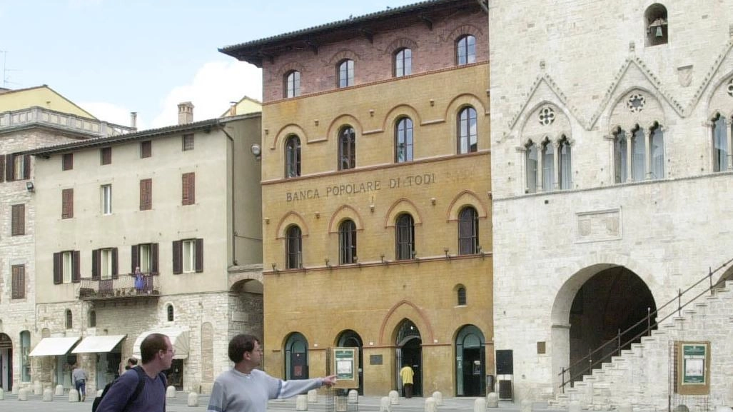 Controlli di Polizia locale e Carabinieri dei Nas sugli alloggi per turisti nel centro storico di Todi Verifiche sugli affittacamere Controlli di Polizia locale e Carabinieri dei Nas sugli alloggi per turisti nel centro storico di Todi Verifiche sugli affittacamere