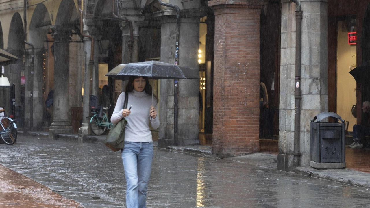 L’esperto Pardini: "Mare caldo e complessi fenomeni" L’esperto Pardini: "Mare caldo e complessi fenomeni"