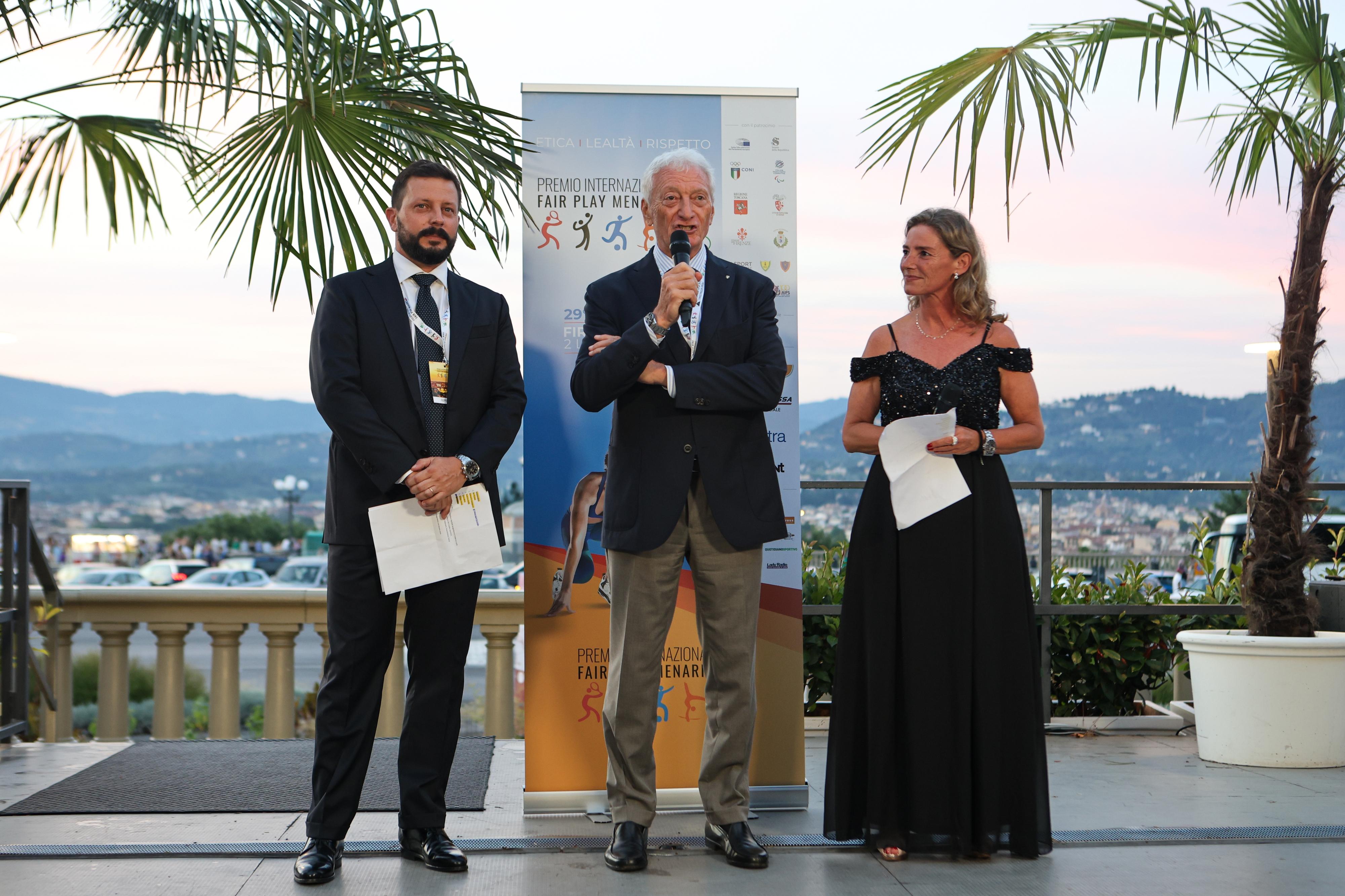 Premio Internazionale Fair Play Menarini: dopo la cena di gala, è il giorno del gran finale al Teatro Romano di Fiesole