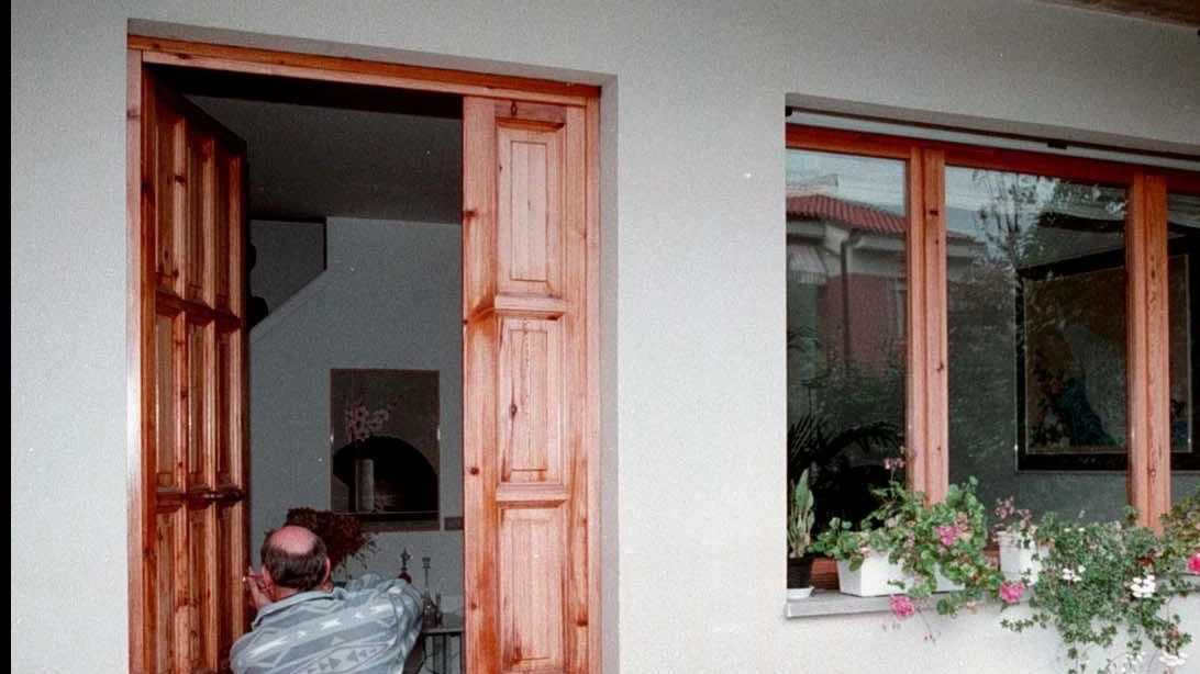 Umbertide, ennesimo colpo nelle abitazioni vicine alla Pineta Ranieri. Svaligiato un appartamento al terzo piano: il muro sfondato a mazzate. Umbertide, ennesimo colpo nelle abitazioni vicine alla Pineta Ranieri. Svaligiato un appartamento al terzo piano: il muro sfondato a mazzate.
