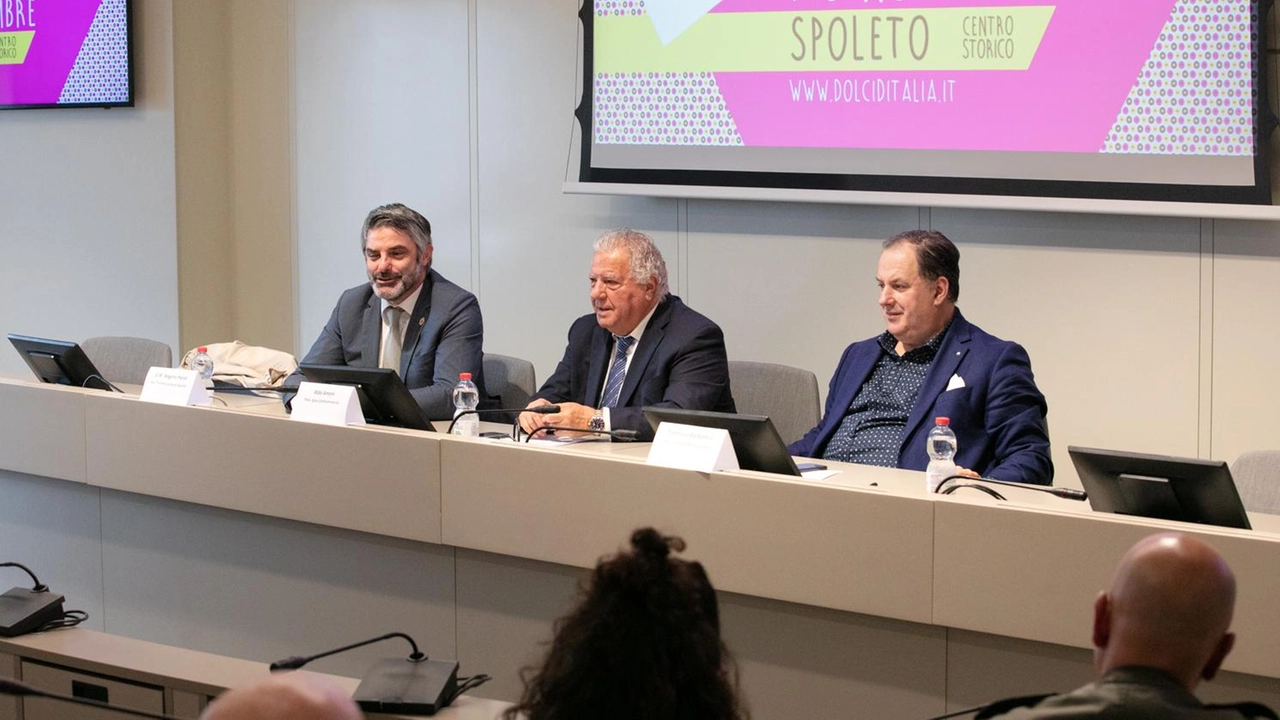 A Spoleto, dal primo al 3 novembre, si svolge "Dolci d'Italia", evento dedicato alla pasticceria con mercato, show e la presenza di rinomati Pastry Chef. Gran finale con una cheesecake di 70 metri.