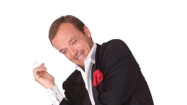 Sarà Gianluca Guidi ad aprire la stagione del teatro ’Caporali’ Sarà Gianluca Guidi ad aprire la stagione del teatro ’Caporali’