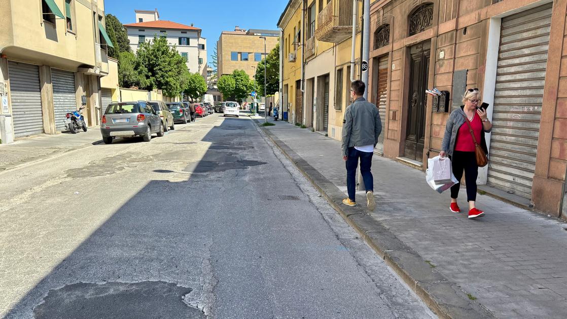 Via Leopardi, ecco i lavori: apre il primo cantiere Via Leopardi, ecco i lavori: apre il primo cantiere