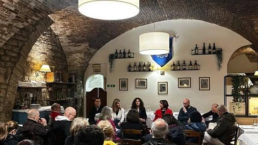 L’incontro di alcuni residenti e operatori commerciali del centro storico con i. consiglieri d’opposizione. Tra i temi caldi, quelli della sicurezza e della valorizzazione