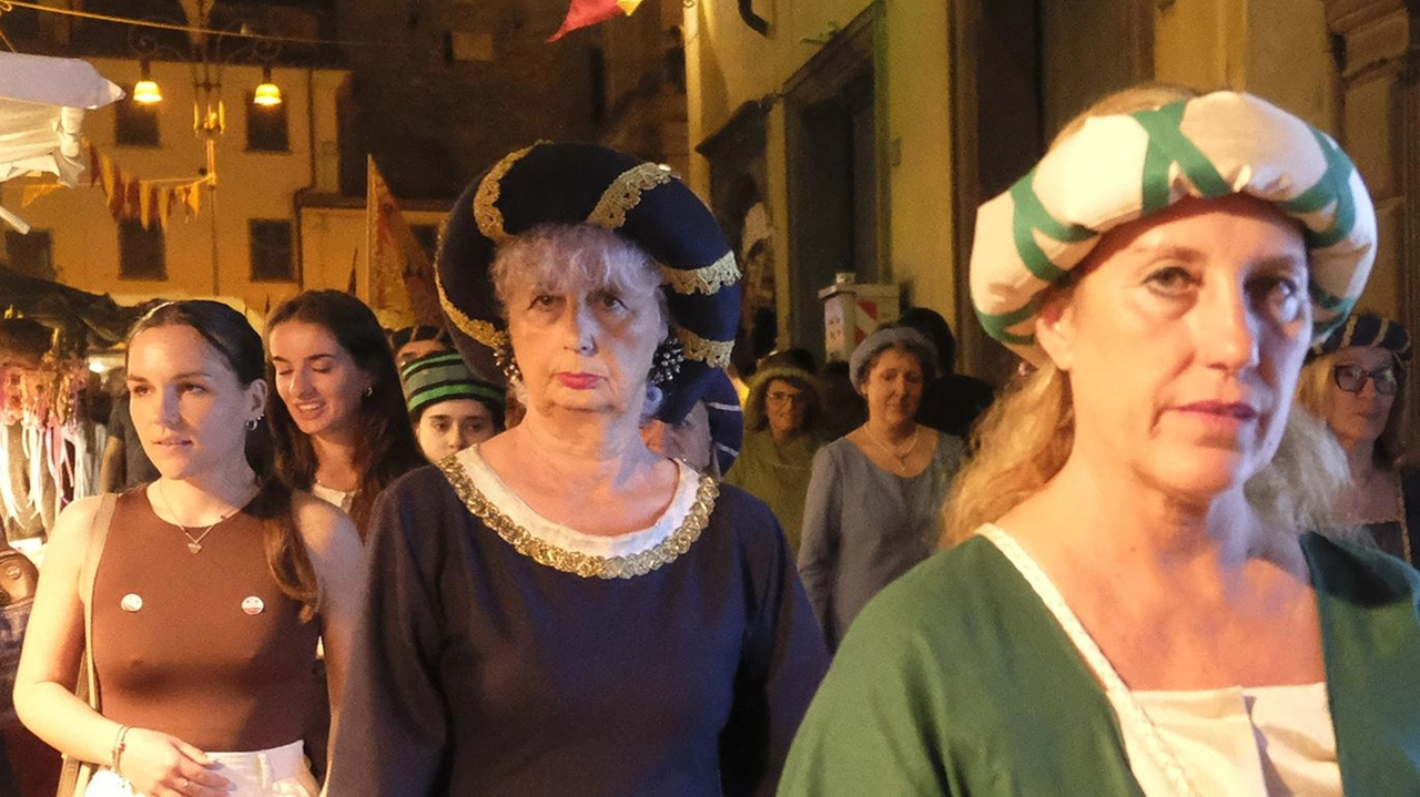 Pontremoli, domani si alza il sipario sulla kermesse che omaggia le tradizioni cittadine e le porta nel futuro Pontremoli, domani si alza il sipario sulla kermesse che omaggia le tradizioni cittadine e le porta nel futuro