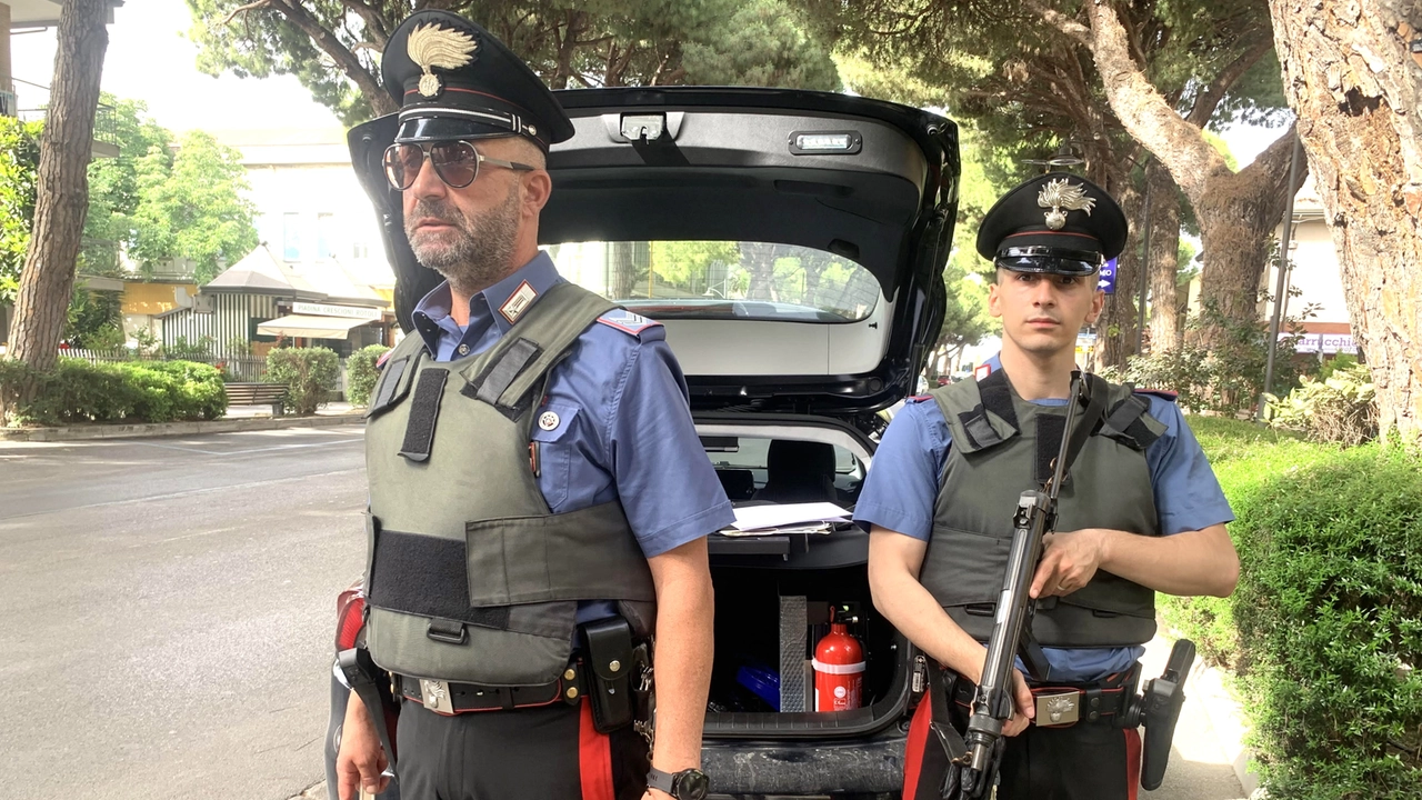 Sul furto dell’auto dal parcheggio indagano i carabinieri Sul furto dell’auto dal parcheggio indagano i carabinieri