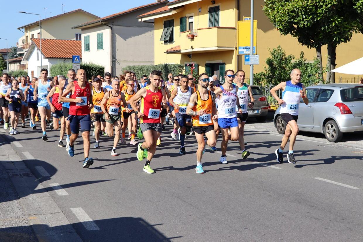 Su e giù per i colli pievarini, di corsa ricordando David Ignudi Su e giù per i colli pievarini, di corsa ricordando David Ignudi