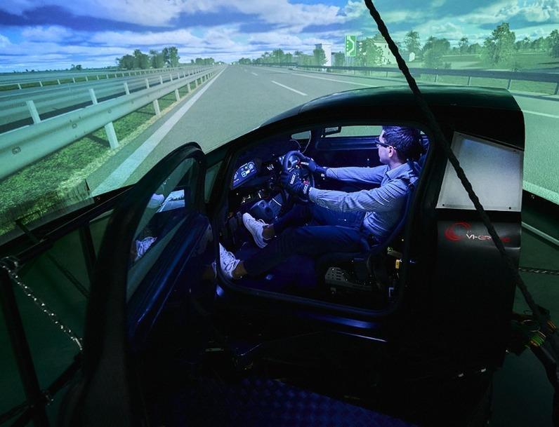 https://www.lanazione.it/image-service/view/acePublic/alias/contentid/MjliM2UwODMtY2NiNi00/0/a-lezione-di-autostrade-presto-cantieri-piu-sicuri-grazie-a-droni-e-ai.jpeg?f=1.91:1&w=1200