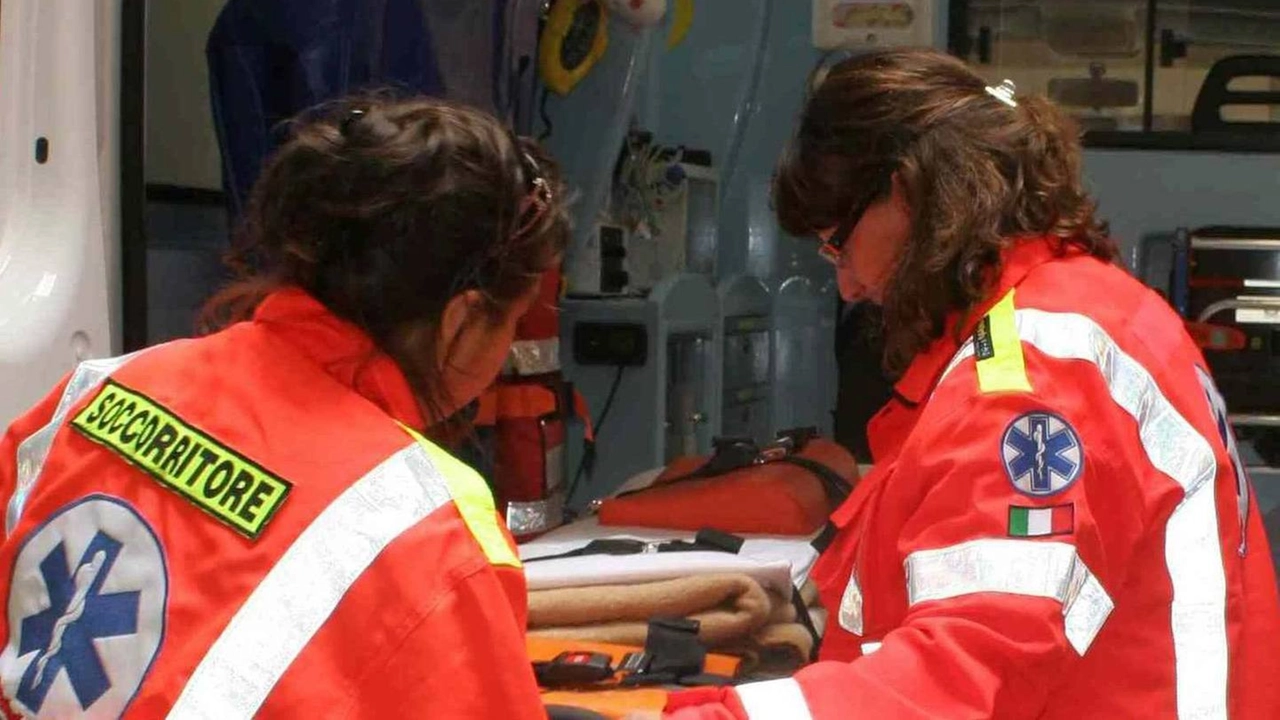 Investita una donna di 32 anni lungo via Aurelia Nord (foto repertorio) Investita una donna di 32 anni lungo via Aurelia Nord (foto repertorio)